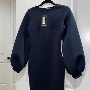 Pretty little thing baby puff sleeve midaxi dress size 2 never worn